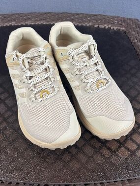 Merrell Antora 3 Lace Up Trail Running Activewear Sneakers Oyster Size 7.5